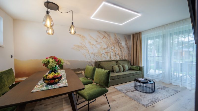 2025-09-22-Apart-of-me-Faaker-See-ROOM-019-Edit 2025-09-22-Apart-of-me-Faaker-See-ROOM-019-Edit