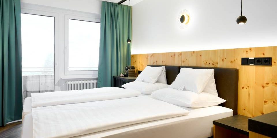 didi-koerbler_2024-12 Hotel Alpina_DK_241203_Zimmer_0003